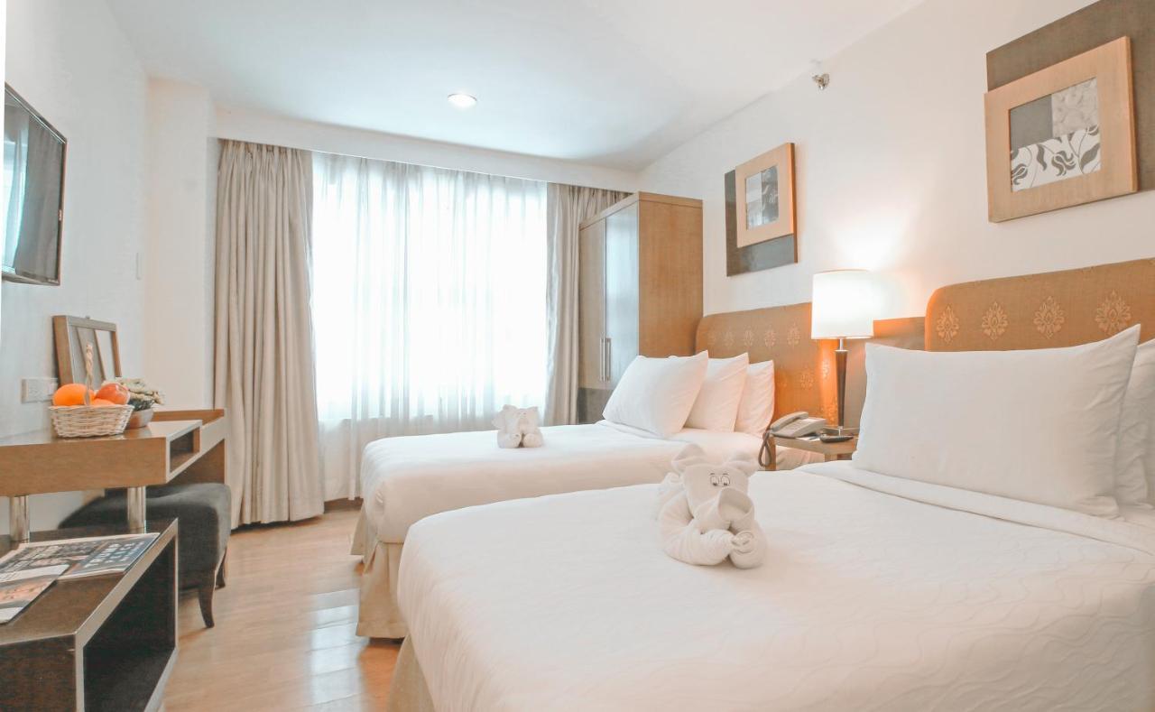 One Tagaytay Place Hotel Suites Official Account Тагайтай Экстерьер фото