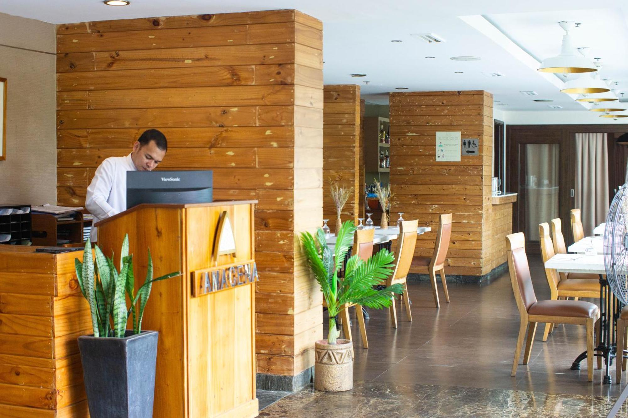 One Tagaytay Place Hotel Suites Official Account Тагайтай Экстерьер фото