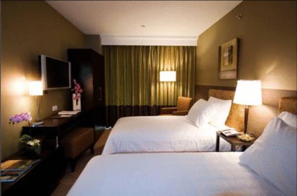 One Tagaytay Place Hotel Suites Official Account Тагайтай Экстерьер фото